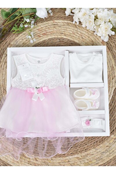 Fun Moment مجموعة هدايا فستان حديثي الولادة - 4 قطع