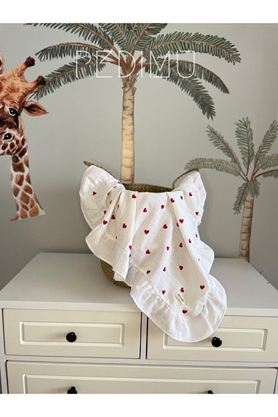 Pedimu Heart Ruffle - Multi-Purpose Muslin Blanket