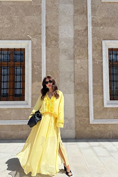 Özge Özgenç تنورة شيفون بشقوق جانبية