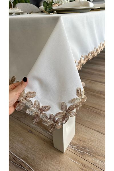 Decamor home Set de fețe de masă albe cu dantelă de cupru, care include 6 șervețele