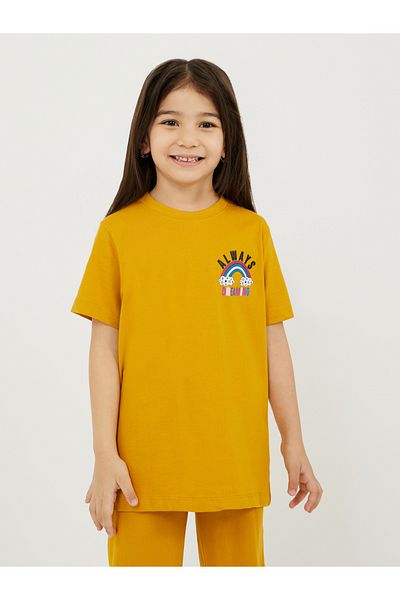 Styli Graphic Printed Short Sleeve T-Shirt and Pyjama Set