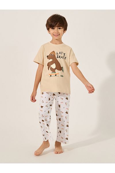 Styli Printed Round Neck T-Shirt and Pyjama Set