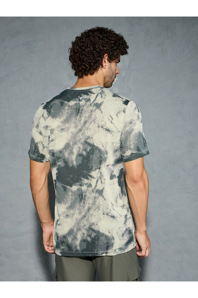 Technosport By Styli Men Camouflage Printed Round Neck Regular Fit T-Shirt