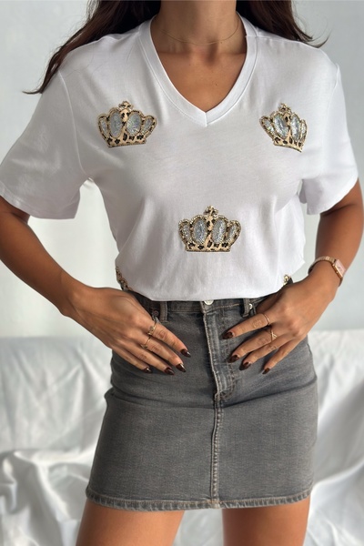 FEMELLE Women's White V-Neck Large Size King Crown Sequin Sequin Embroidered 100% Cotton T-Shirt