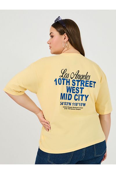 Styli Plus Size Slogan Print Oversized T-Shirt