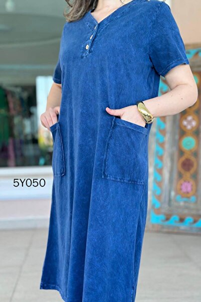 İnce Topuk Сукня з коміром на ґудзиках і кишенями спереду 5y050