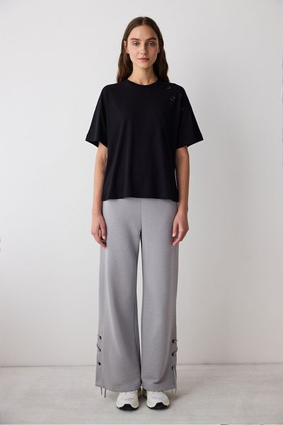 Penti Verla T-Shirt with Black Shoulder Accessories - Saude Collection