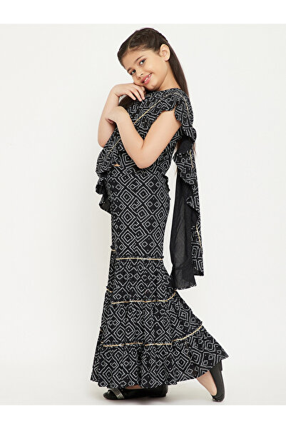 Stylo Bug By Styli All Over Printed Sleeveless Top with Sharara Pants