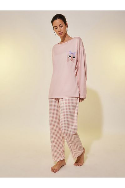 Styli Graphic Print T-Shirt and Checked Pyjama Set