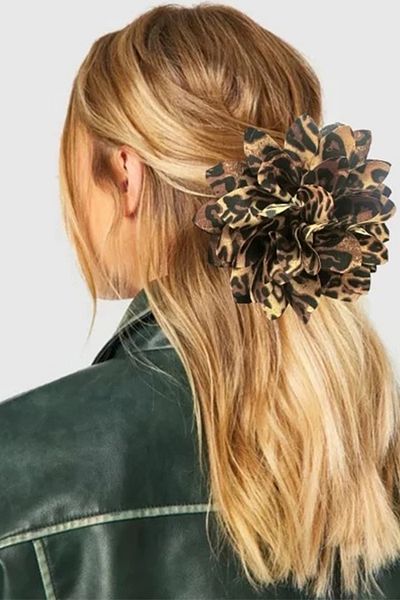 Modex Leopard Print Leaf Rose Pinch Buckle (12cm)