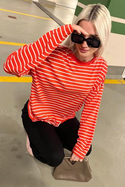 Madmext Piros csíkos pulóver Mg980