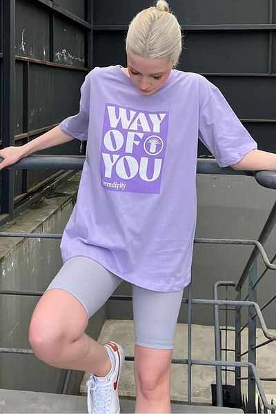 Madmext Lila bedrucktes Overfit-T-Shirt mit Rundhalsausschnitt MG1999