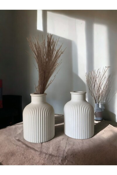 Pedas White Decorative Concrete Vase (2 Pieces)