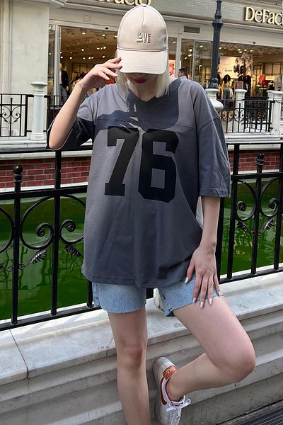 Madmext T-Smoked Printed με V-Neck Overfit T-Shirt MG2037