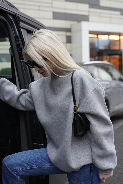 Madmext Šedá mikina Crew Neck Basic Mg1559