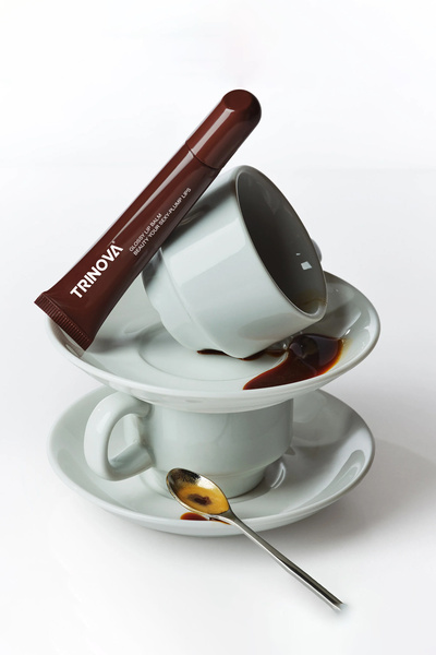 Trinova Lip Tint Espresso 04