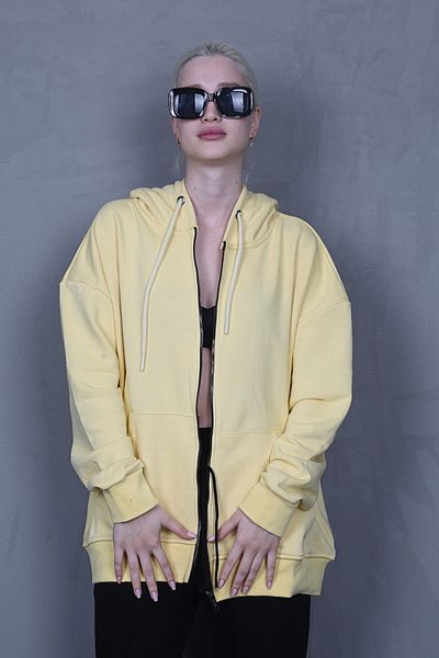 Madmext Gelbes Basic-Sweatshirt mit Kapuze MG1900