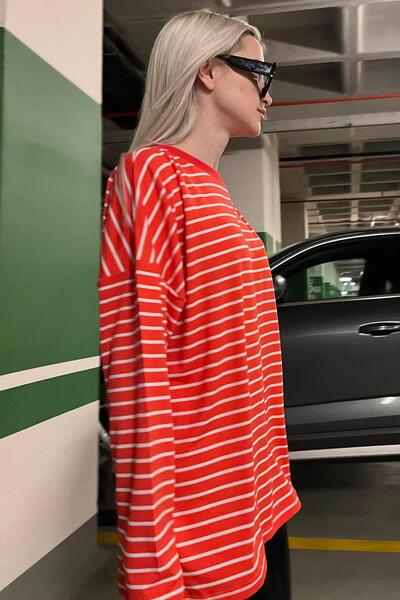 Madmext Piros csíkos pulóver Mg980