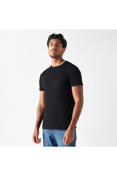 FAV Popcorn Textured T-shirt with Crew Neck and Short Sleeves