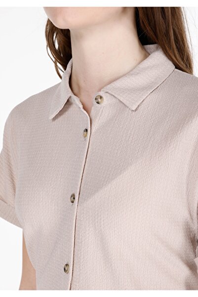 Colin's Γυναικείο μπλουζάκι με κοντό μανίκι με κανονική εφαρμογή