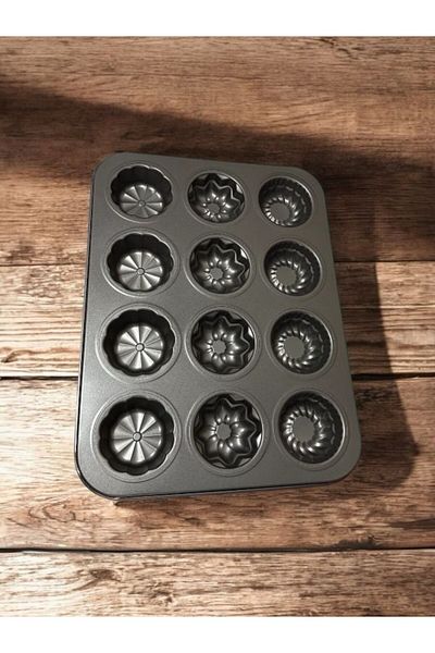 BuNeBox 3 Types Patterned Cake Muffin and Cookie Mold 26.5 X35 cm