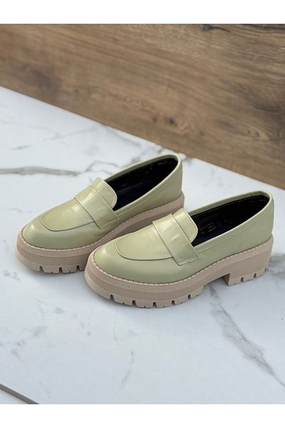 Leather Loafers Olive Chic