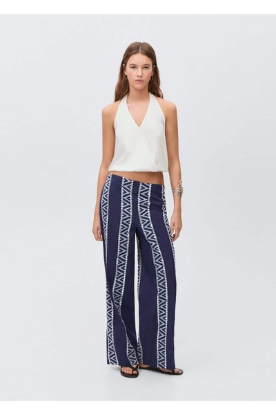 Mango Teen Μπλούζα με διπλό στήθος με λαιμόκοψη