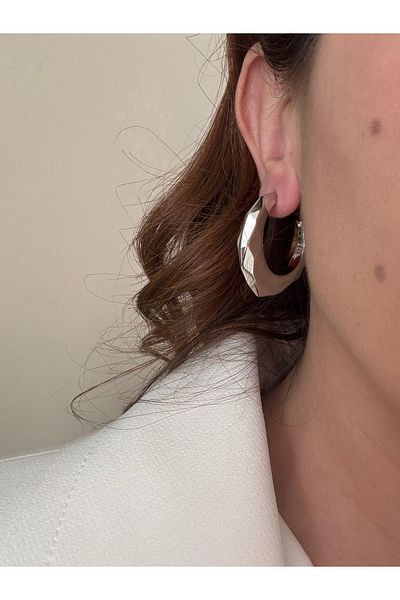 Petra Jeweils Wavy Silver Hoop Earrings