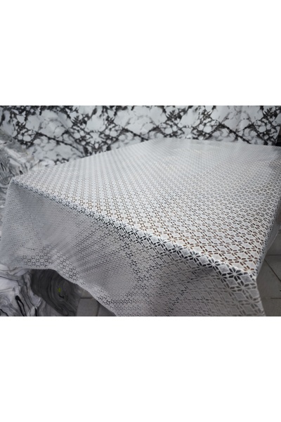 Seron 🏷️ Lüks Prizma Desenli Şeffaf PVC Masa Örtüsü – Modern ve Şık Tasarım