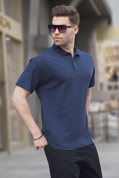 Madmext Marineblaues Basic-T-Shirt mit Polokragen für Herren 6126