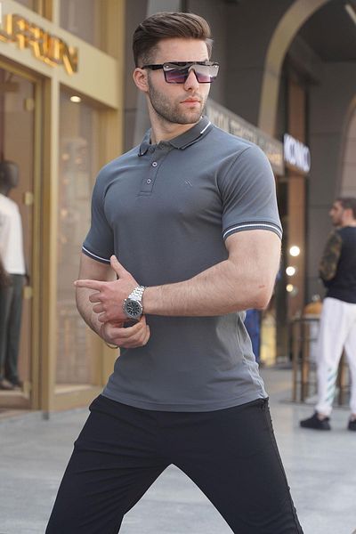 Madmext Geräuchertes Herren-T-Shirt mit Rollkragen 6113