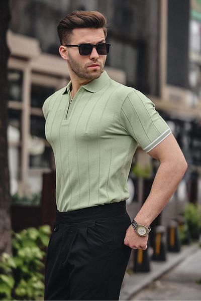 Madmext Grünes T-Shirt mit Polokragen und Reißverschluss für Herren – 6876
