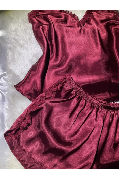 Le Tonnerre Women's Plus Size Burgundy Lace Detail Satin Shorts Set
