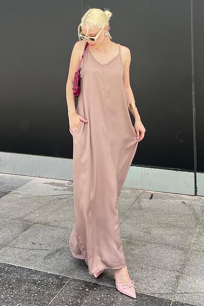 Madmext MG2038 Μοντέλο Mink Strap Oversize Μακρύ Φόρεμα