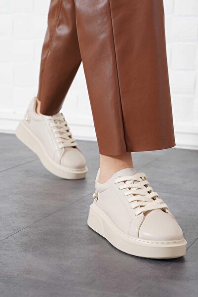 Moda Pie Musy Kalın Taban Arka İncili Kadın Spor Ayakkabı Bej Cilt