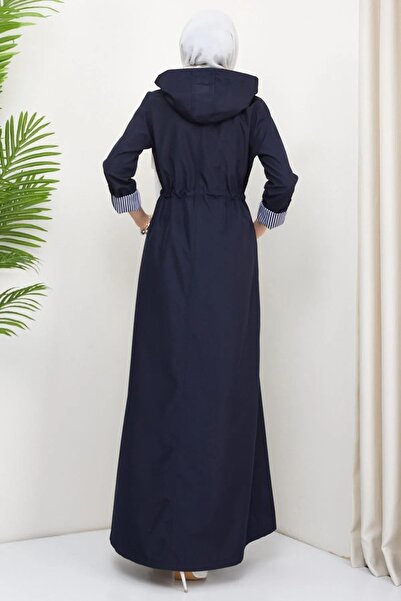 Quen ΓΥΝΑΙΚΕΙΑ ΜΑΚΡΙΑ ΚΑΜΠΑΝΑ