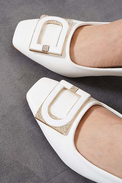 Moda Pie White Skin Nemar D Buckle Stone Women's Heeled Shoes