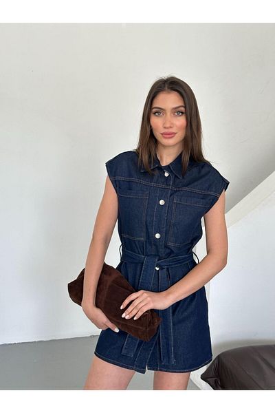 Melike Bakar Boutique Μπλε τζιν φόρεμα με ζωσμένα κουμπιά