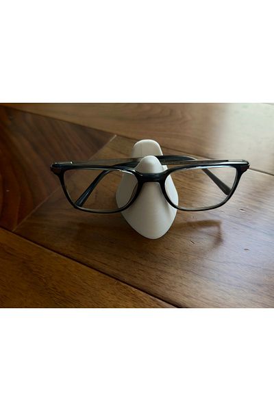 Filkorium3D Βάση γυαλιών σε σχήμα μύτης - Βάση επίδειξης - Βάση γυαλιών - Διακόσμηση