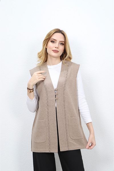 Özenli Triko Beige Mother Vest - 3 Buttons, Steel Mesh Cord Embroidered