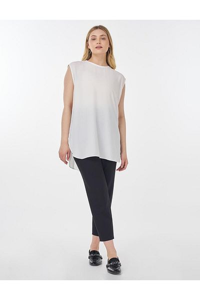 Kayra Zero Collar Basic T-Shirt Ecru