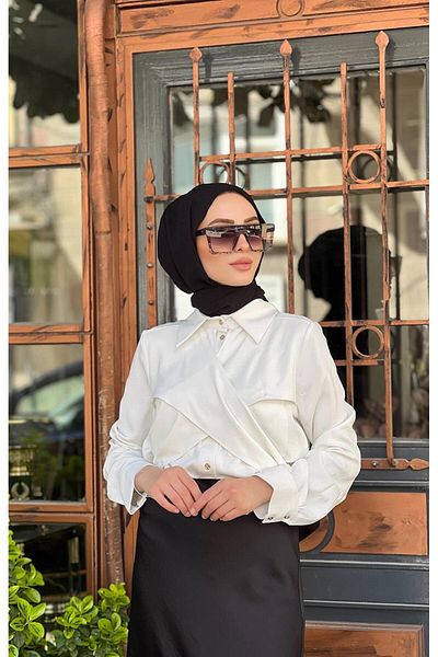Cloche Ecru Shirt - Cl24y02cl 334501   Model