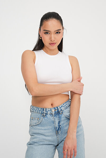 Addax Crew Neck Crop Tank Top A3501