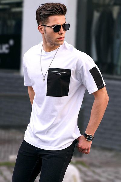 Madmext Tricou alb Basic pentru bărbați cu detaliu de buzunar