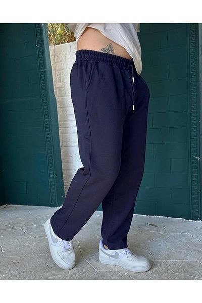 UYN SPORT Comfortable Fit Baggy Straight Leg Sweatpants