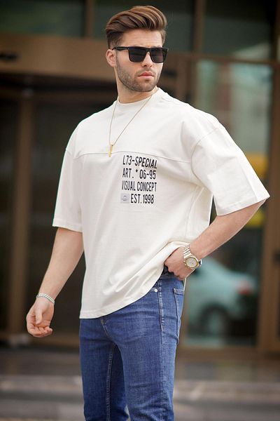 Madmext Ecrufarbenes, bedrucktes Herren-T-Shirt in Übergröße 6193