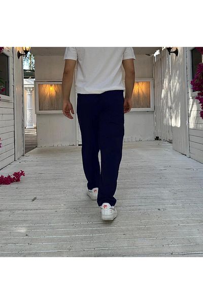 UYN SPORT Comfortable Fit Baggy Straight Leg Sweatpants