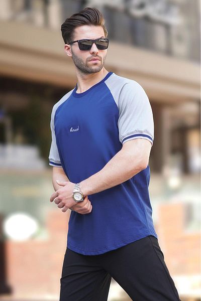 Madmext Ανδρικό μπλουζάκι Navy Blue 7013 - Crew Neck, Λεπτομέρεια κεντήματος, Κοντό μανίκι