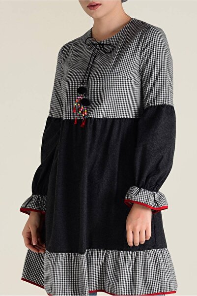 Alvina Wide Cut Tunic with Collar Laces Detail 4593