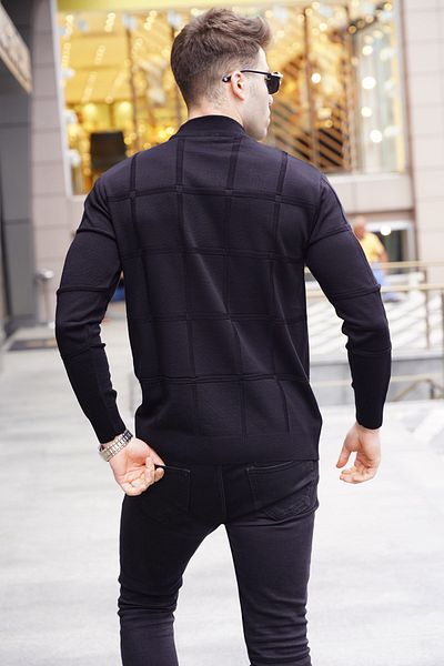 Madmext Pulover negru cu gât tricotat 5784